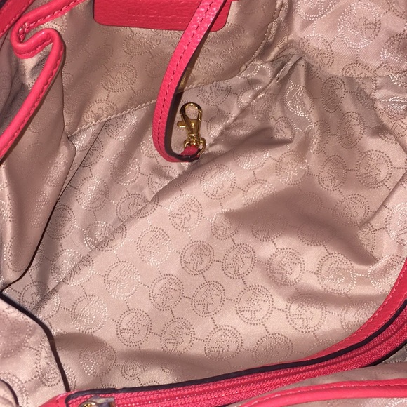 MK Riley Large Satchel - Picture 7 of 8